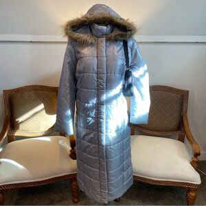 Chic Silver Gray Hooded Long Puffer Trench Coat with Brown Faux Fur Hood, Size L